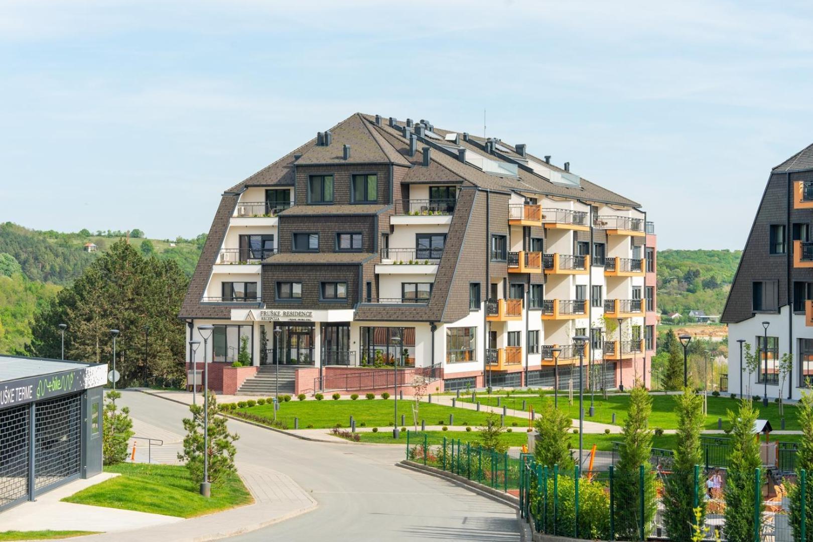 Fruske Residences Vrdnik Buitenkant foto